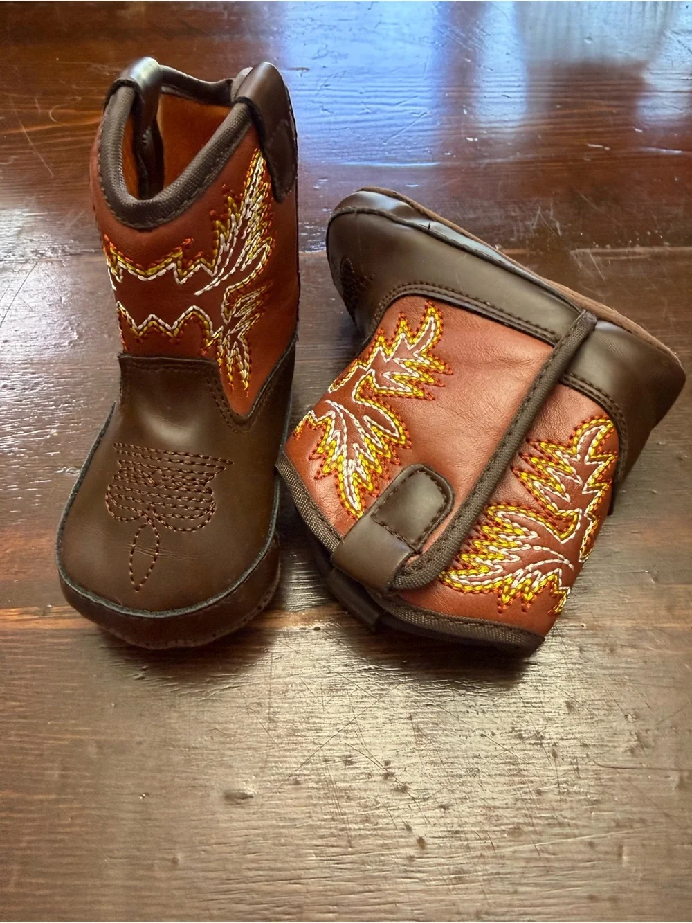 Ariat Infant Cowboy Boots Size 2 – Brown Western Boots – NWOT